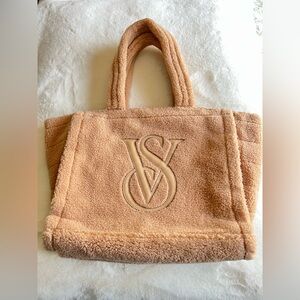 Victoria’s Secret Sherpa Tote Bag Beige VS Logo Plush Fleece Large Carryall